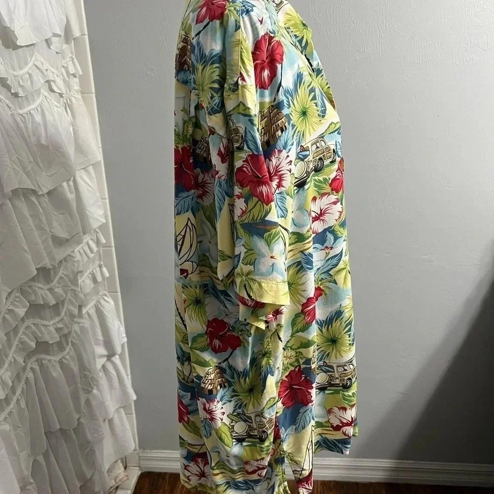Utility button down top - Picture 3 of 8